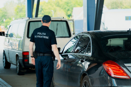 Şpaga în paşaport, denunţată la Vama Otaci. Motivul pentru care o ucraineancă a recurs la acest gest
