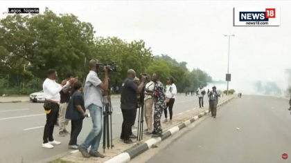 Jurnaliști atacați cu gloanțe și gaze lacrimogene. Cel puțin 50 de ziariști care acoperă protestele din Nigeria au fost arestați - VIDEO Jurnaliști atacați cu gloanțe și gaze lacrimogene. Cel puțin 50 de ziariști care acoperă protestele din Nigeria au fost arestați - VIDEO