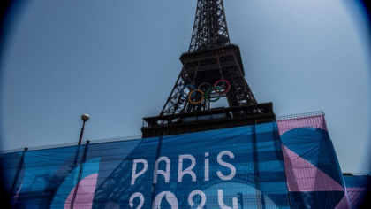 Turnul Eiffel, evacuat cu câteva ore înainte de ceremonia de închidere a Jocurilor Olimpice - VIDEO Turnul Eiffel, evacuat cu câteva ore înainte de ceremonia de închidere a Jocurilor Olimpice - VIDEO