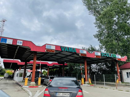 Punctele de trecere a frontierei Sculeni și Leușeni-Albița și-au sistat temporar activitatea. Anunțul responsabililor Punctele de trecere a frontierei Sculeni și Leușeni-Albița și-au sistat temporar activitatea. Anunțul responsabililor