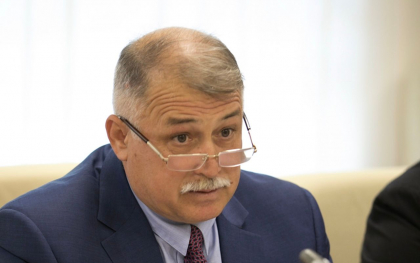 Șeful Direcției Juridice a Parlamentului, Ion Creangă, bănuit de trădare de patrie și complot împotriva Republicii Moldova, rămâne în arest preventiv. Curtea de Apel a respins contestația avocaților