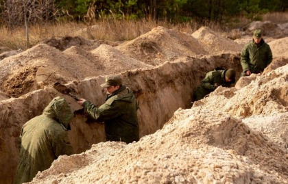 Un nou job își face loc pe piața muncii din Kursk: săpător de tranșee. Se plătește între 1.600 și 4.000 de dolari pe lună