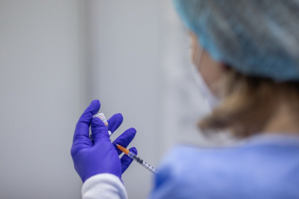 Primele teste clinice ale unui vaccin împotriva cancerului pulmonar, lansate în șapte țări Primele teste clinice ale unui vaccin împotriva cancerului pulmonar, lansate în șapte țări