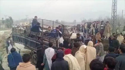 Pakistan: Cel puţin 22 de persoane ucise de bărbaţi înarmaţi, în Balucistan
Pakistan: Cel puţin 22 de persoane ucise de bărbaţi înarmaţi, în Balucistan