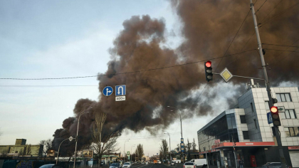 Sătul de restricții, Kievul pune presiune pe SUA. Apelul disperat după noul atac masiv și „ticălos” al Rusiei Sătul de restricții, Kievul pune presiune pe SUA. Apelul disperat după noul atac masiv și „ticălos” al Rusiei