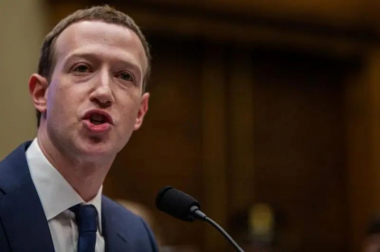 Mark Zuckerberg spune că administrația Biden a făcut presiuni în timpul pandemiei pentru cenzurarea unor postări despre Covid pe Facebook Mark Zuckerberg spune că administrația Biden a făcut presiuni în timpul pandemiei pentru cenzurarea unor postări despre Covid pe Facebook