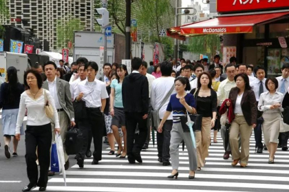 Japonia vrea să încerce săptămâna de lucru de 4 zile. Doar că japonezii au înrădăcinat adânc cultul muncii și refuză Japonia vrea să încerce săptămâna de lucru de 4 zile. Doar că japonezii au înrădăcinat adânc cultul muncii și refuză