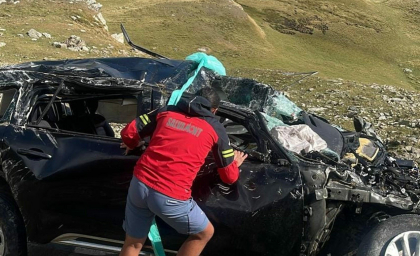 Un român dat dispărut a fost găsit mort într-o prăpastie, pe Transalpina. Ce bilet a lăsat familiei
