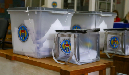 Alegătorii, care vor să voteze la locul aflării, la alegerile prezidențiale, pot depune declarația de ședere. Care este termenul limită Alegătorii, care vor să voteze la locul aflării, la alegerile prezidențiale, pot depune declarația de ședere. Care este termenul limită