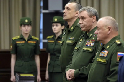 Continuă „epurarea” în armata rusă: Încă un general a fost arestat sub acuzaţia de corupţie Continuă „epurarea” în armata rusă: Încă un general a fost arestat sub acuzaţia de corupţie