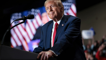 Donald Trump anunță că are un „plan precis” pentru a opri războiul din Ucraina, dar vrea să rămână „o surpriză” Donald Trump anunță că are un „plan precis” pentru a opri războiul din Ucraina, dar vrea să rămână „o surpriză”