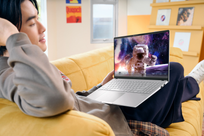 ASUS Vivobook S 15 — un laptop compact și puternic pentru fiecare zi ASUS Vivobook S 15 — un laptop compact și puternic pentru fiecare zi