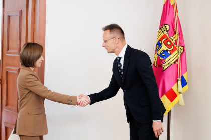 Intensificarea cooperării economice dintre Moldova și Ungaria - subiectul principal discutat de Maia Sandu și Péter Szijjártó - FOTO