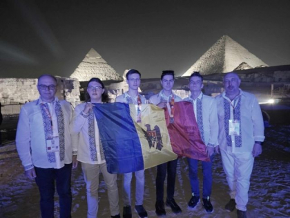 Republica Moldova a obținut o medalie de argint, o medalie de bronz și o mențiune de onoare în cadrul Olimpiadei Internaționale de Informatică - FOTO Republica Moldova a obținut o medalie de argint, o medalie de bronz și o mențiune de onoare în cadrul Olimpiadei Internaționale de Informatică - FOTO
