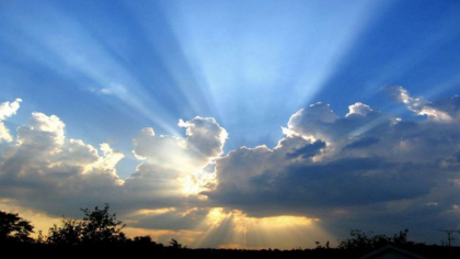 Cer noros și maxime de până la 28 de grade Celsius. Cum va fi vremea astăzi, dar și în următoarele zile. Prognoza meteo
