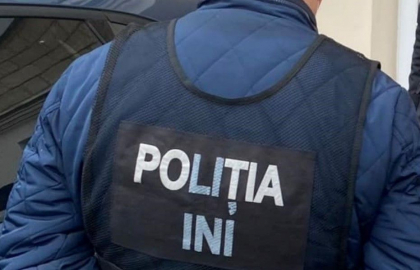 SPIA, PCCOCS, INI și IGPF desfășoară în aceste momente percheziții la un grup criminal organizat specializat în migrația ilegală