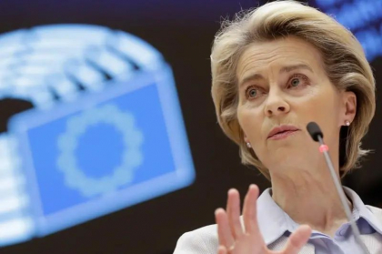Ursula von der Leyen amână prezentarea noii sale echipe de comisari din cauza unei „întârzieri tehnice”