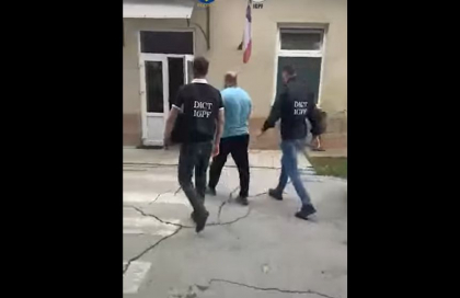 Doi taximetriști - reținuți, după ce ar fi transportat ilegal ucraineni în Republica Moldova prin Camenca. Secvențe audio din dosar - VIDEO