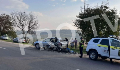 Grav accident la Strășeni. Un motociclist a ajuns la spital, după ce s-a lovit de o mașină. Imagini de locul impactului - VIDEO Grav accident la Strășeni. Un motociclist a ajuns la spital, după ce s-a lovit de o mașină. Imagini de locul impactului - VIDEO