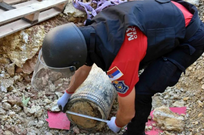 Bombă de 300 de kilograme, descoperită în apropierea Parlamentului de la Belgrad. Proiectilul a fost neutralizat Bombă de 300 de kilograme, descoperită în apropierea Parlamentului de la Belgrad. Proiectilul a fost neutralizat