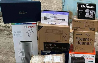 A adus în țară un lot comercial de marfă, fără a o declara vameșilor. Un moldovean - documentat de ofițerii Echipelor mobile ale Serviciului Vamal - FOTO