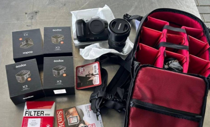 Un moldovean a încercat să treacă frontiera cu un aparat foto de ultimă generație, fără a-l declara vameșilor. Cât costă acesta - FOTO Un moldovean a încercat să treacă frontiera cu un aparat foto de ultimă generație, fără a-l declara vameșilor. Cât costă acesta - FOTO