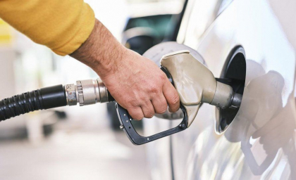 Carburanții se scumpesc din nou. Noile prețuri stabilite de ANRE pentru benzină și motorină - FOTO