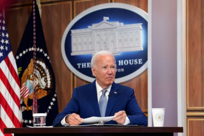 Joe Biden a anunțat un nou mega-pachet de ajutor militar pentru Ucraina. Summit la nivel înalt luna viitoare cu cei peste 50 de aliați ai Ucrainei Joe Biden a anunțat un nou mega-pachet de ajutor militar pentru Ucraina. Summit la nivel înalt luna viitoare cu cei peste 50 de aliați ai Ucrainei