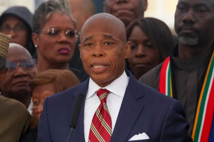 Primarul din New York, pus sub acuzare pentru corupție. Procurorii spun Eric Adams a luat mită de la un oficial turc Primarul din New York, pus sub acuzare pentru corupție. Procurorii spun Eric Adams a luat mită de la un oficial turc