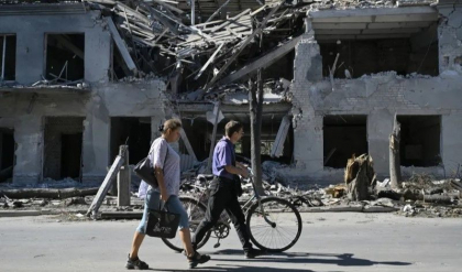 Supărarea locuitorilor din Pokrovsk, forțați să evacueze din fața ofensivei ruse: „Renunță la orașul nostru” Supărarea locuitorilor din Pokrovsk, forțați să evacueze din fața ofensivei ruse: „Renunță la orașul nostru”