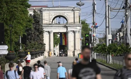 POLITICO: Șeful securității naționale de la Chișinău acuză Rusia că se implică pentru a influența referendumul privind apartenența la UE