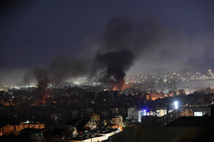 Șase morți într-un atac israelian asupra unui centru medical al Hezbollah din centrul Beirutului, potrivit autorităților libaneze
Șase morți într-un atac israelian asupra unui centru medical al Hezbollah din centrul Beirutului, potrivit autorităților libaneze
