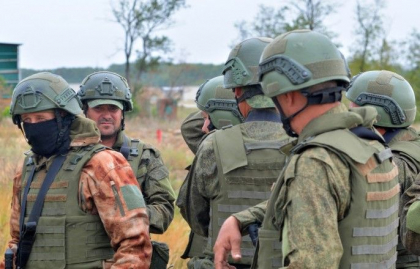 Rușii pierd tot mai mulți militari pe frontul din Ucraina. Media zilnică a ajuns la peste 1.200 de morți și răniți - FOTO Rușii pierd tot mai mulți militari pe frontul din Ucraina. Media zilnică a ajuns la peste 1.200 de morți și răniți - FOTO