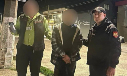 Ar fi furat produse alimentare dintr-un magazin de la Bălți. Un bărbat din Bălți - reținut de carabinieri - FOTO
