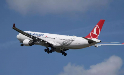 Un pilot a murit în timpul zborului, iar avionul a aterizat de urgență la New York. „Căpitanul nostru şi-a pierdut viaţa înainte de aterizare” Un pilot a murit în timpul zborului, iar avionul a aterizat de urgență la New York. „Căpitanul nostru şi-a pierdut viaţa înainte de aterizare”