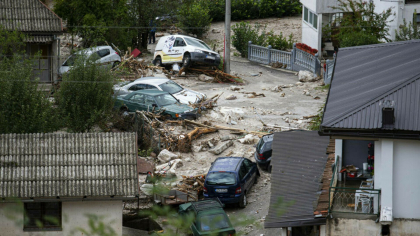 Inundații în Bosnia și Herțegovina. Cel puțin 22 de persoane au murit și șase sunt date dispărute - FOTO Inundații în Bosnia și Herțegovina. Cel puțin 22 de persoane au murit și șase sunt date dispărute - FOTO