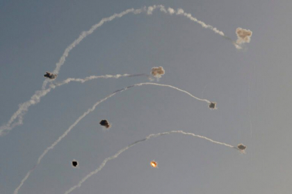 Armata israeliană transmite că Hezbollah a lansat 320 de proiectile spre Israel, în timpul sărbătorii de Yom Kippur