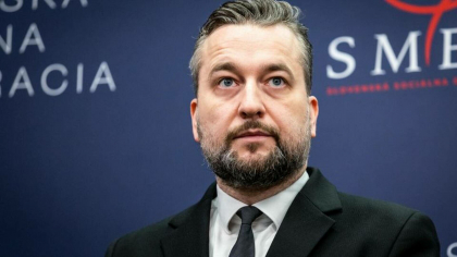 Un controversat europarlamentar vizitează Moscova pentru a mulțumi Rusiei pentru „eliberare”
Un controversat europarlamentar vizitează Moscova pentru a mulțumi Rusiei pentru „eliberare”