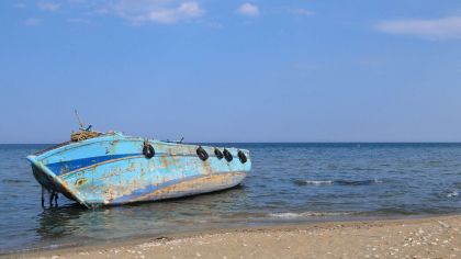 Un bărbat a fost salvat după ce a plutit în derivă pe mare timp de două luni. Ceilalți pasageri au murit
Un bărbat a fost salvat după ce a plutit în derivă pe mare timp de două luni. Ceilalți pasageri au murit
