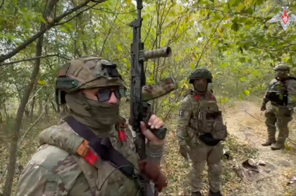 „Primul pas către un război mondial”. Țara pe care o acuză Zelenski că pregătește 10.000 de soldați pentru a se alătura armatei ruse