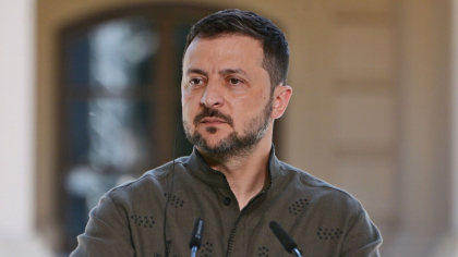 Zelenski susţine că 10.000 de nord-coreeni vor lupta alături de ruşi în Ucraina: „Este primul pas către războiul mondial” Zelenski susţine că 10.000 de nord-coreeni vor lupta alături de ruşi în Ucraina: „Este primul pas către războiul mondial”