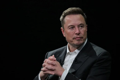 Elon Musk va dona zilnic câte 1 milion de dolari până la alegerile prezidenţiale din noiembrie, unei persoane care semnează o petiţie a sa în sprijinul Constituţiei SUA