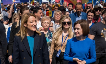 „Bravo Republica Moldova! Vă mulțumesc pentru curaj.” Președintele Parlamentului European, Roberta Metsola felicită moldovenii pentru alegerea facută la scrutinul de duminică „Bravo Republica Moldova! Vă mulțumesc pentru curaj.” Președintele Parlamentului European, Roberta Metsola felicită moldovenii pentru alegerea facută la scrutinul de duminică