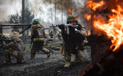Ucraina nu are destui soldați să oprească ofensiva Rusiei. „În curând, nu va mai rămâne nimeni să lupte” (El Pais) Ucraina nu are destui soldați să oprească ofensiva Rusiei. „În curând, nu va mai rămâne nimeni să lupte” (El Pais)