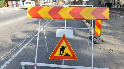 Atenție, șoferi. Traficul rutier - suspendat în acest weekend pe o stradă din capitală