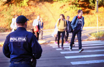 Elevii au intrat în vacanța de toamnă: Poliția vine cu recomandări pentru siguranța copiilor Elevii au intrat în vacanța de toamnă: Poliția vine cu recomandări pentru siguranța copiilor