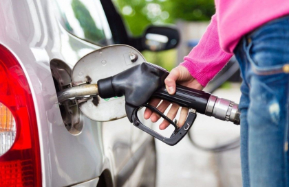 Săptămâna începe cu ieftiniri la carburanți. Noile prețuri stabilite de ANRE - FOTO