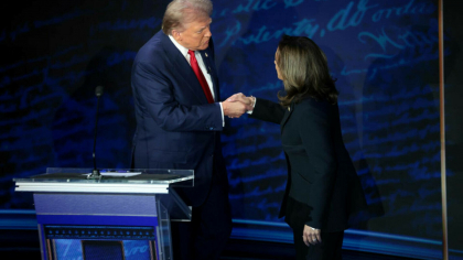Sondaj: Avansul lui Harris faţă de Trump s-a redus la un singur punct, 44% la 43%, cu mai puţin de zece zile până la alegeri Sondaj: Avansul lui Harris faţă de Trump s-a redus la un singur punct, 44% la 43%, cu mai puţin de zece zile până la alegeri