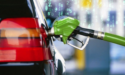 Cât vor achita șoferii pentru carburanți în prima zi a lunii noiembrie. Noile prețuri stabilite de ANRE pentru benzină și motorină - FOTO Cât vor achita șoferii pentru carburanți în prima zi a lunii noiembrie. Noile prețuri stabilite de ANRE pentru benzină și motorină - FOTO