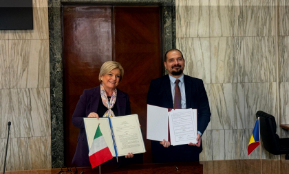 Moldovenii care muncesc în Italia vor putea solicita pensii și prestații sociale. Acord istoric - semnat între Republica Moldova și Republica Italiană - FOTO Moldovenii care muncesc în Italia vor putea solicita pensii și prestații sociale. Acord istoric - semnat între Republica Moldova și Republica Italiană - FOTO